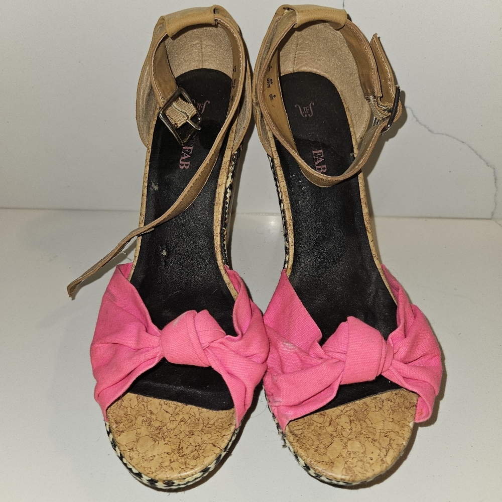 JUST FAB pink cork wedges